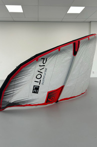 Naish-Pivot 2024 Kite (2nd)