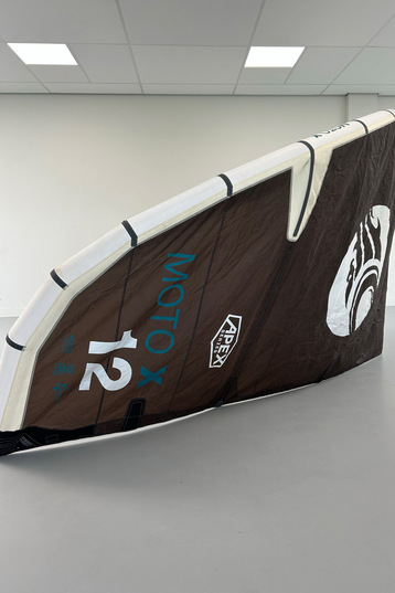 Cabrinha-Moto X Apex 2024 Kite (2nd)