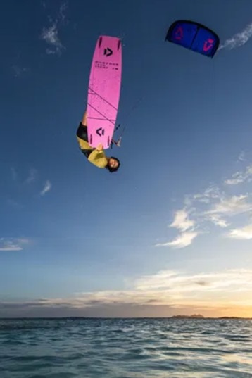 Duotone Kiteboarding-TS Freestyle SLS 2025 Kiteboard