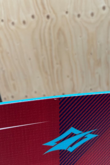 Naish-Hero 2024 Kiteboard (DEMO)