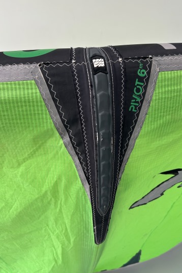 Naish-Pivot 2019 Kite (2nd)