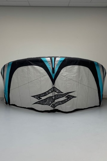 Naish-Pivot 2023 Kite (2nd)