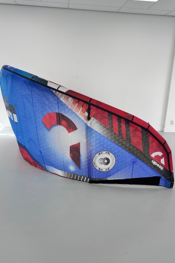 Reedin Kiteboarding-Hyper Model 2025 Kite (DEMO)