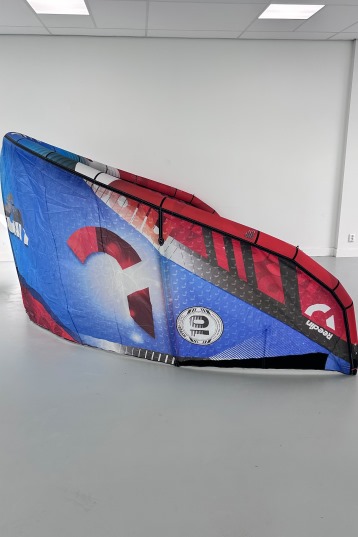 Reedin Kiteboarding-Hyper Model 2025 Kite (DEMO)