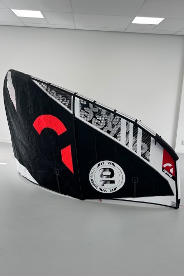 Reedin Kiteboarding-Super Model 2025 Kite (DEMO)