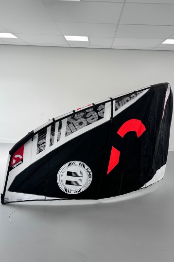 Reedin Kiteboarding-Super Model 2025 Kite (DEMO)