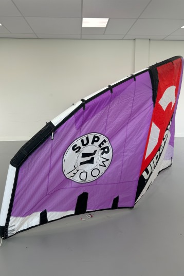 Reedin Kiteboarding-Super Model HTF 2024 Kite (2nd)