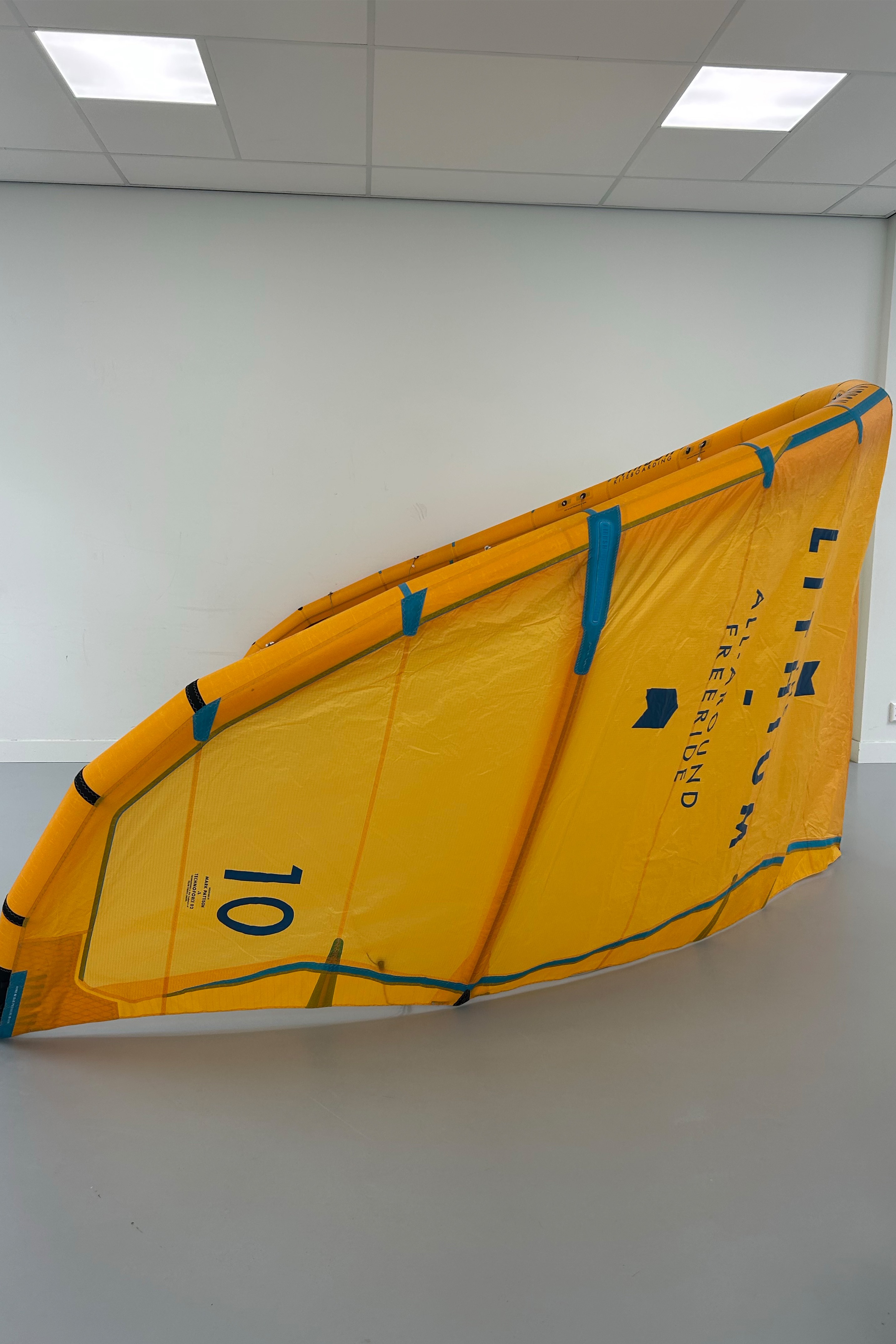 Airush-Lithium V13 Kite (2nd)