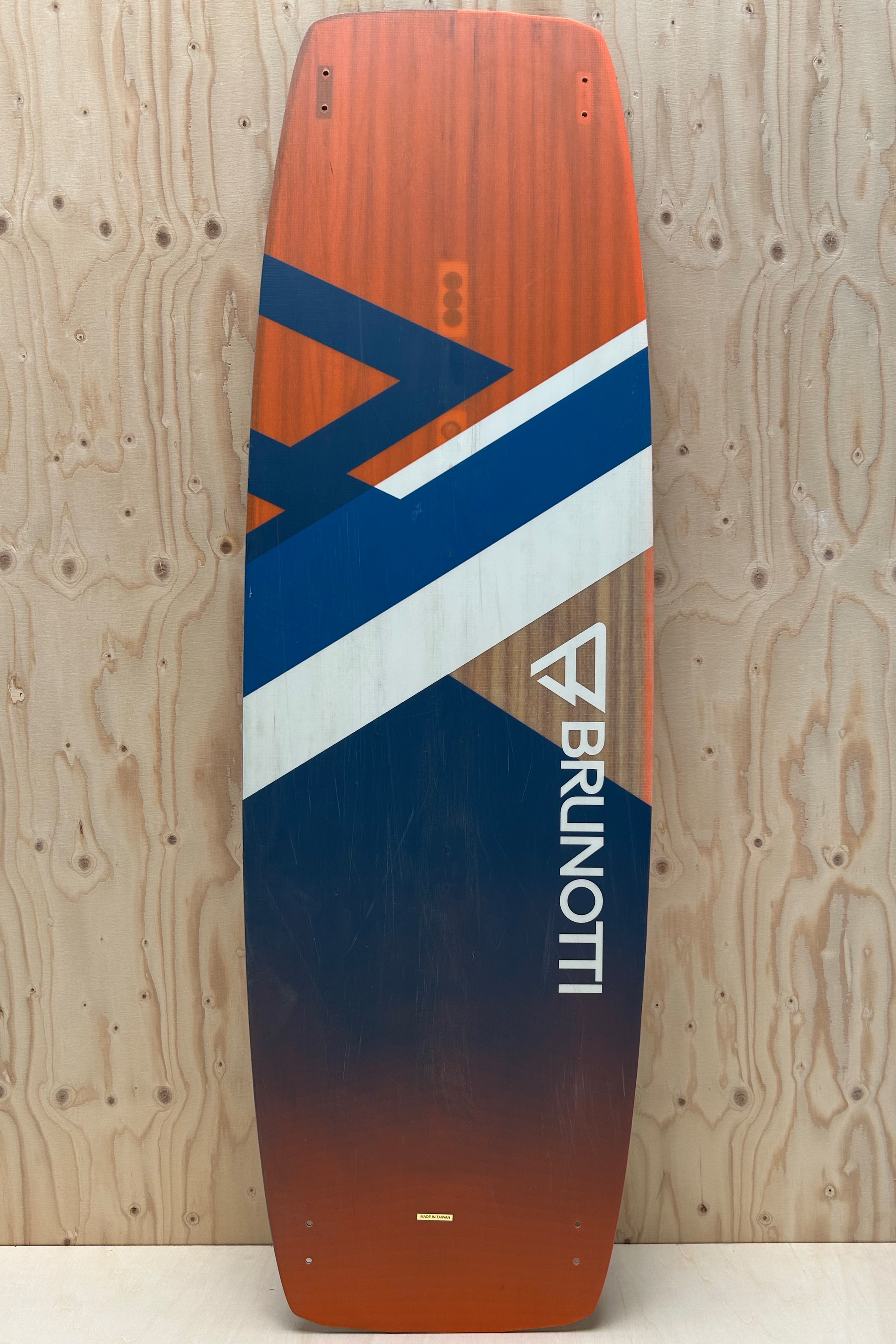 Brunotti-Onyx 2019 Kiteboard (DEMO)