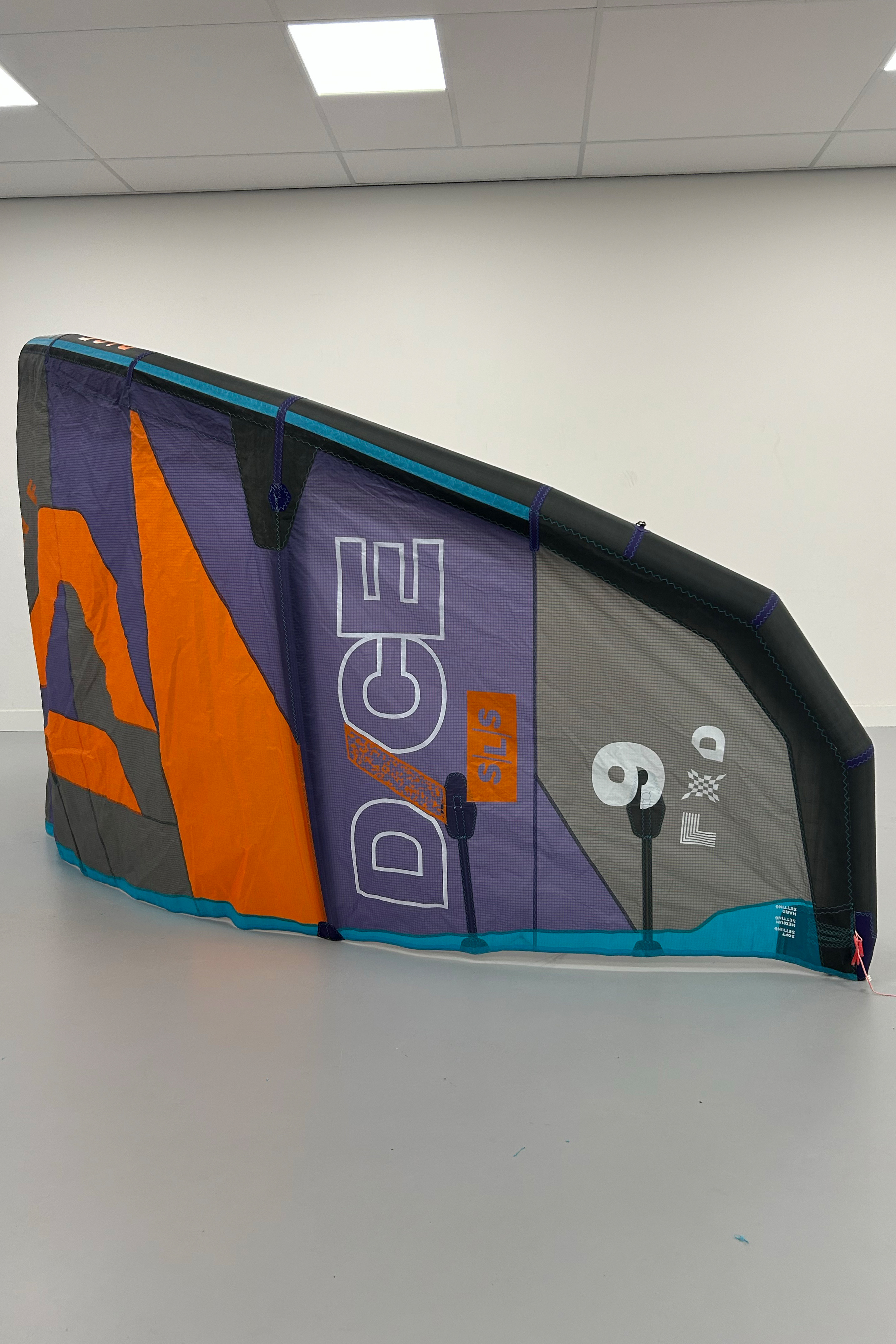 Duotone Kiteboarding-Dice SLS 2024 Kite (DEMO)