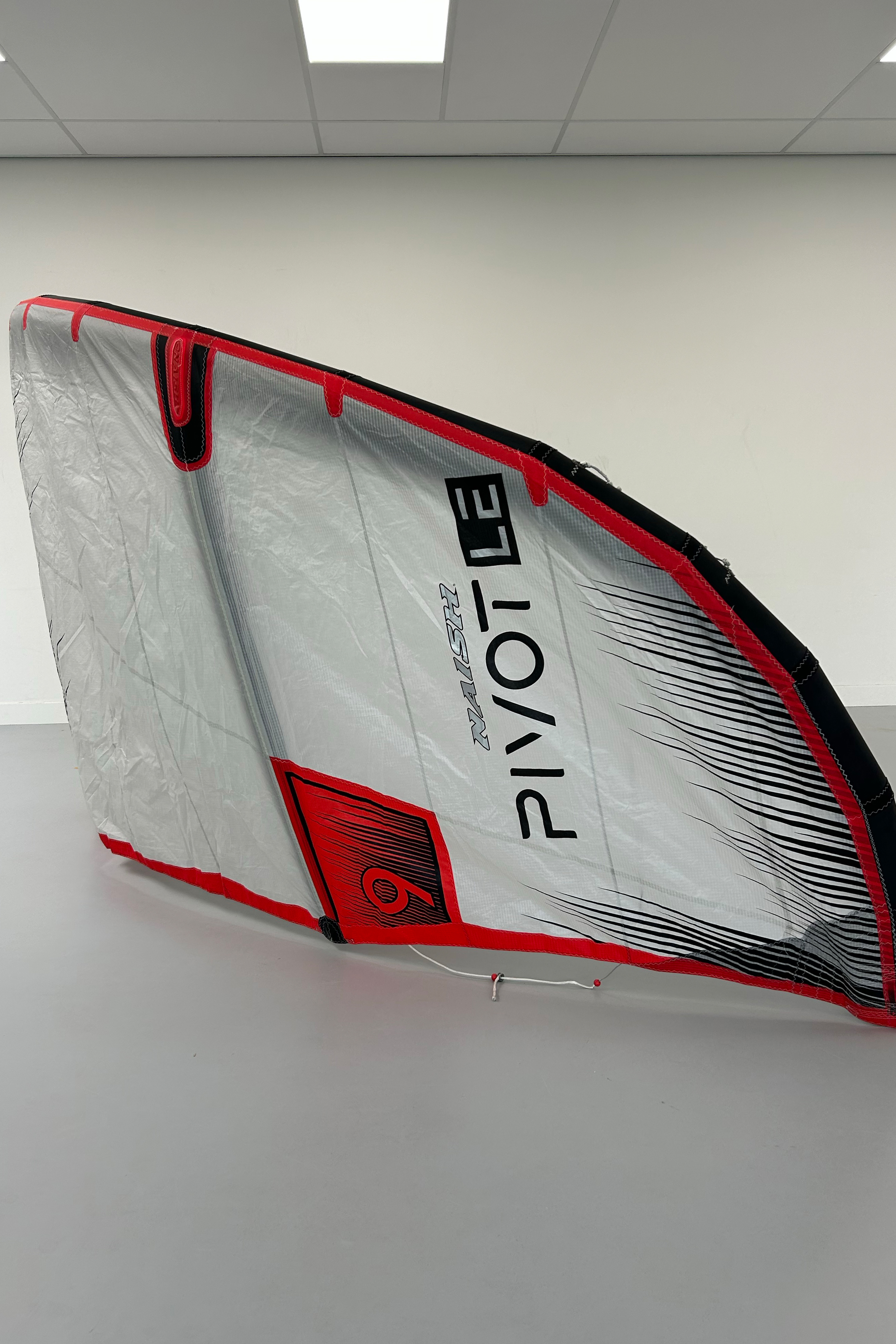 Naish-Pivot 2024 Kite (2nd)