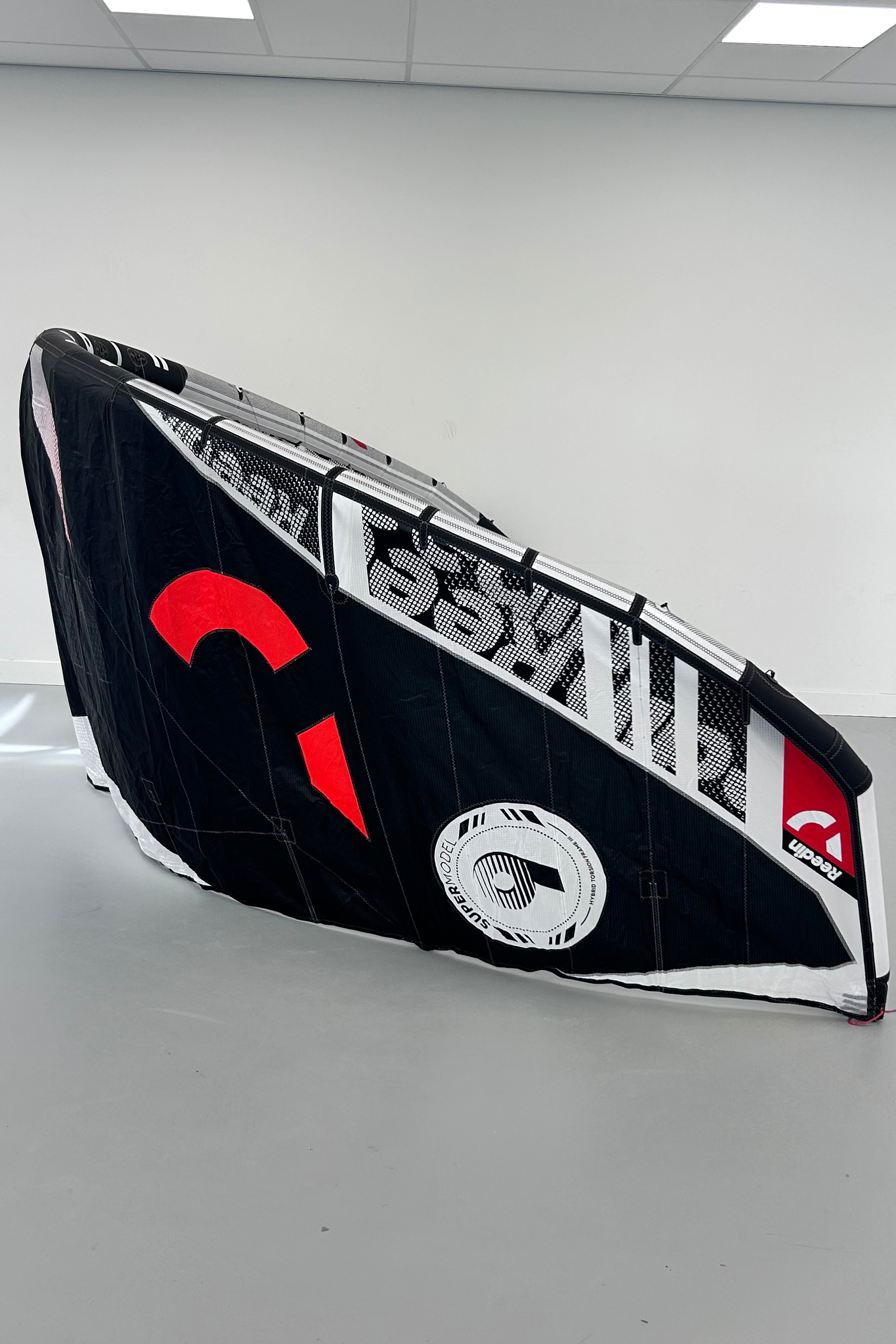 Reedin Kiteboarding-Super Model 2025 Kite (DEMO)